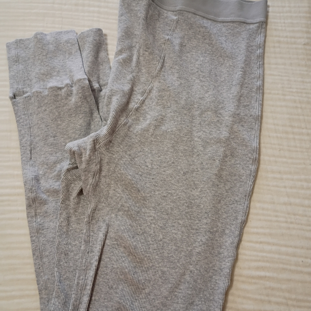 Skims Ribbed Lounge Pants in Gray